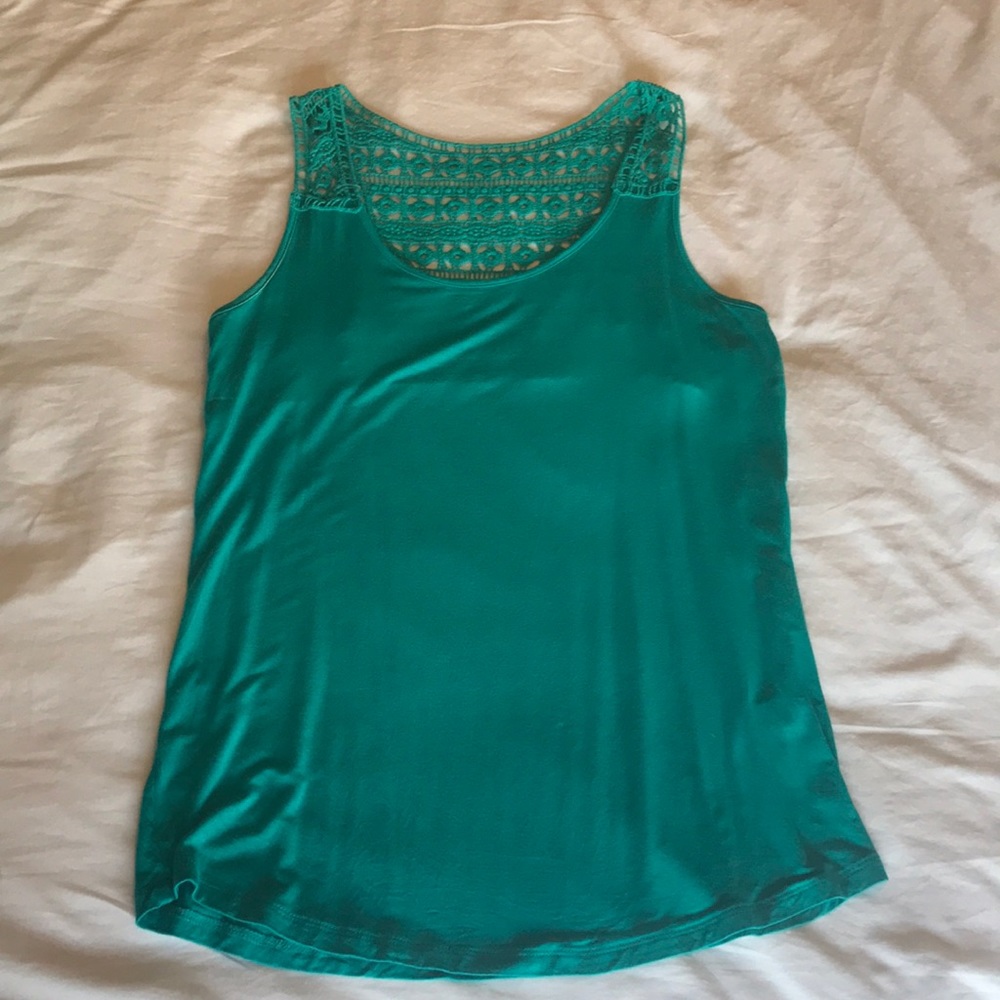 Cute crochet detail shirt